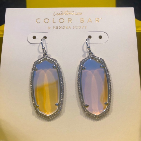 NWT RARE & RETIRED Kendra Scott Elle Lux Earrings Dichroic Silver CZ’s STUNNING - Picture 4 of 13